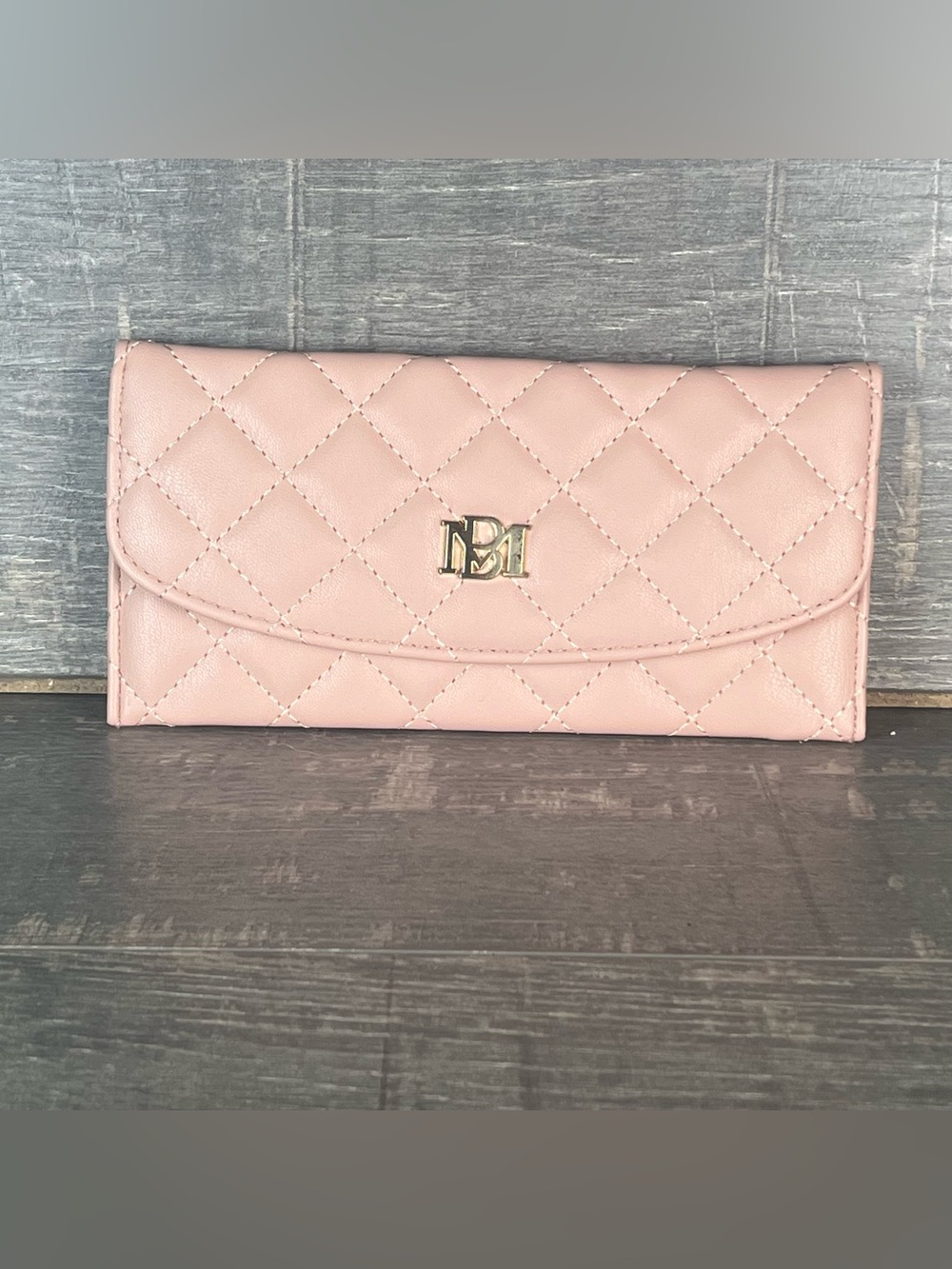 Badgley Mischka Quilted Blush Pink Wallet with Gold Logo